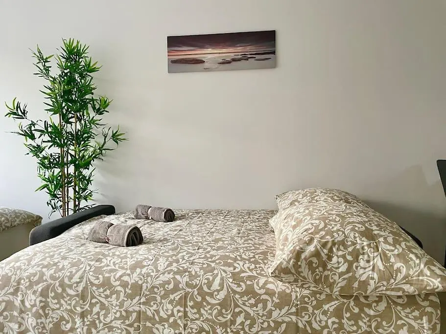 Stylish Apartment With Garden Vienna Austria